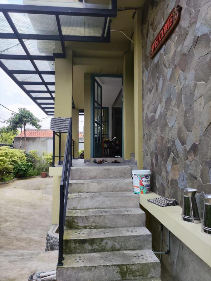 Rumah Pondok Pinang Jacarta Exterior foto